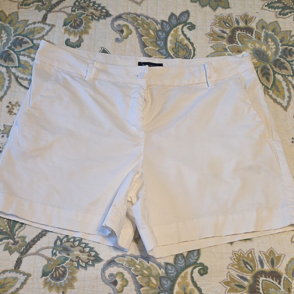 Nautica Women's White Chino Shorts